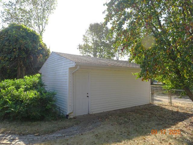 608 Fifteenth Avenue, Middletown, OH 45044