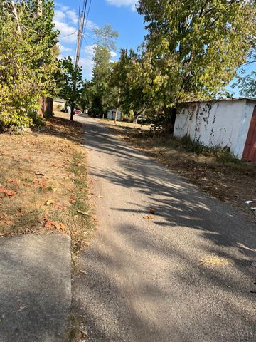 608 Fifteenth Avenue, Middletown, OH 45044