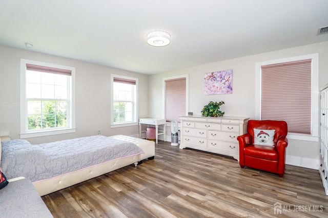 715 Station Road, Dunellen, NJ 08812