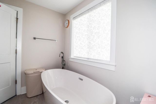715 Station Road, Dunellen, NJ 08812