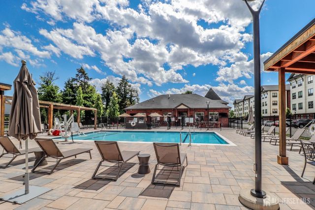 715 Station Road, Dunellen, NJ 08812