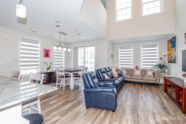 715 Station Road, Dunellen, NJ 08812