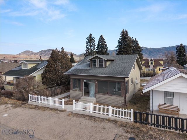 2248 S Dakota Street, Butte, MT 59701