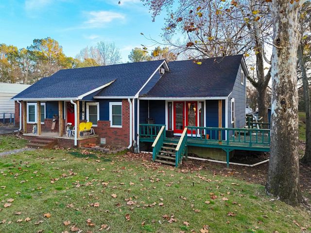 701 W Rhodes St, Clarksville, AR 72830