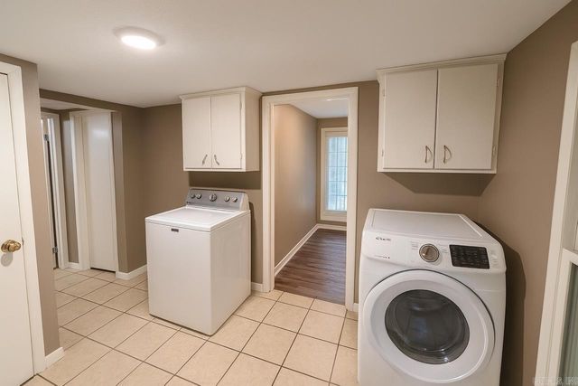 701 W Rhodes St, Clarksville, AR 72830