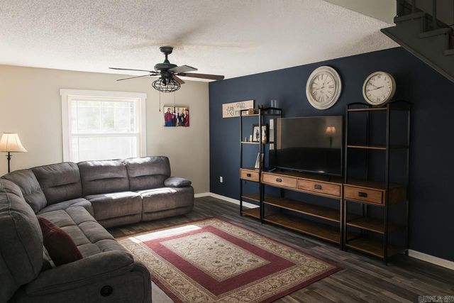 701 W Rhodes St, Clarksville, AR 72830