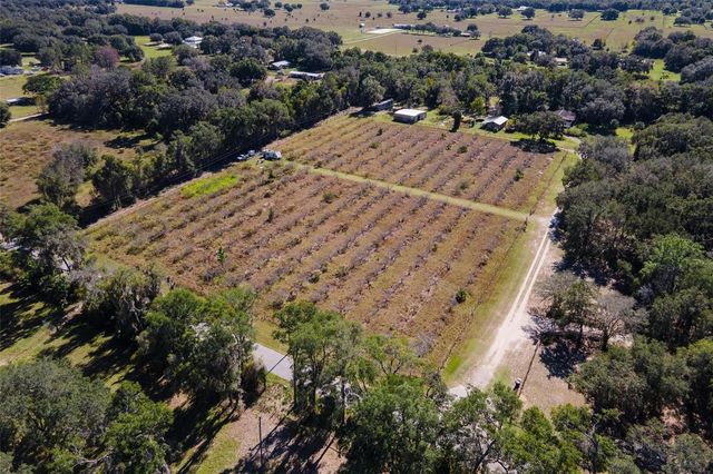 18250 RAVENSWOOD ROAD, Altoona, FL 32702