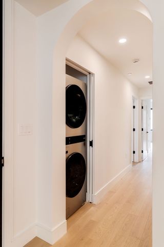 79 Park St 2, Brookline, MA 02446