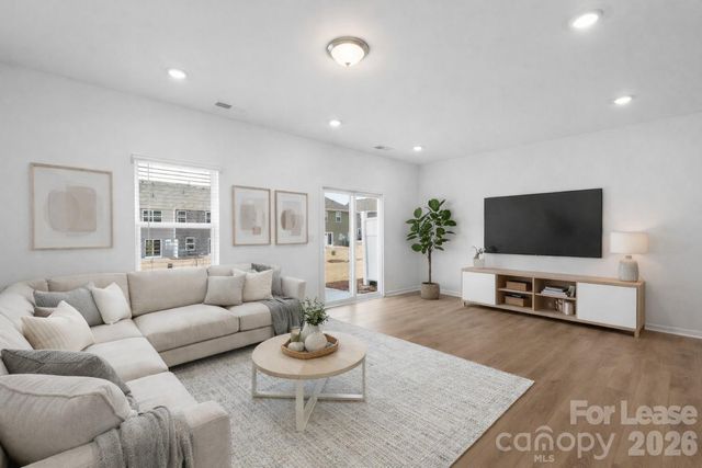 745 Lock Haven Drive NW, Concord, NC 28027