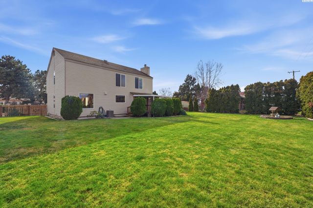 5307 W Irving, Pasco, WA 99301