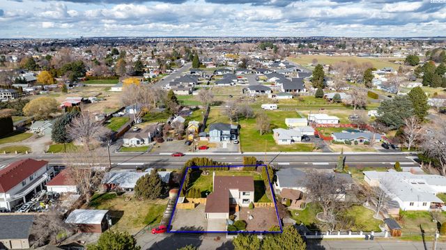 5307 W Irving, Pasco, WA 99301