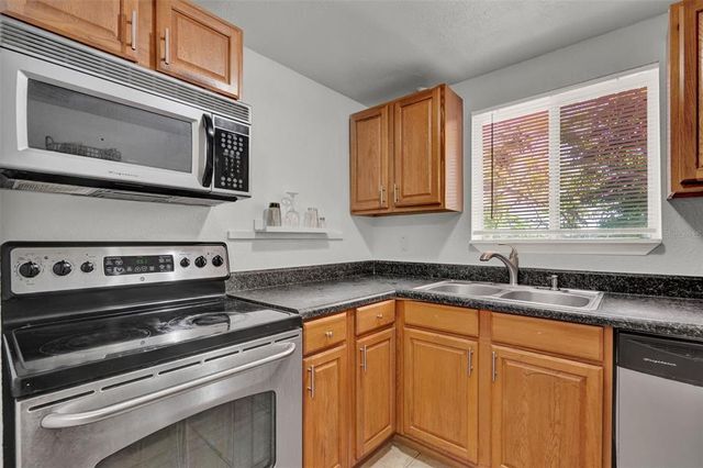 1940 S CONWAY ROAD 8, Orlando, FL 32812