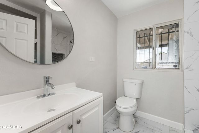 3525 W Taylor Street, Phoenix, AZ 85009