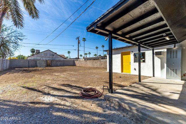 3525 W Taylor Street, Phoenix, AZ 85009