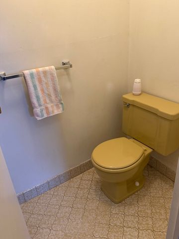 147 Sylvan 19A, Danvers, MA 01923