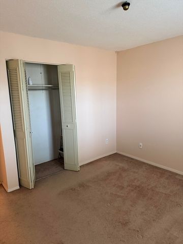 147 Sylvan 19A, Danvers, MA 01923