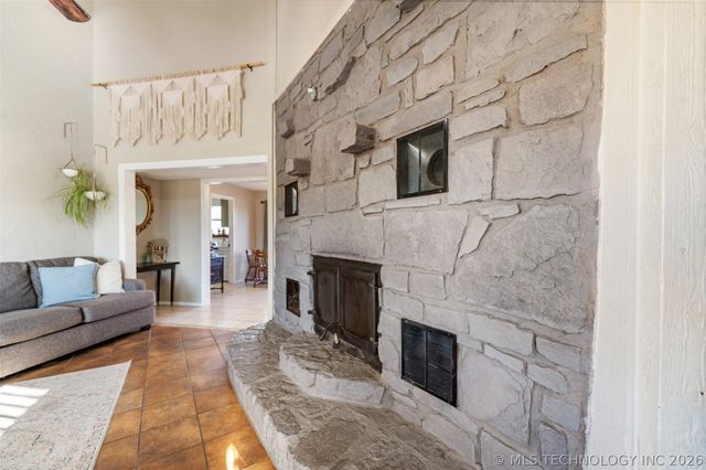 18047 S Quail Meadow Drive, Claremore, OK 74017