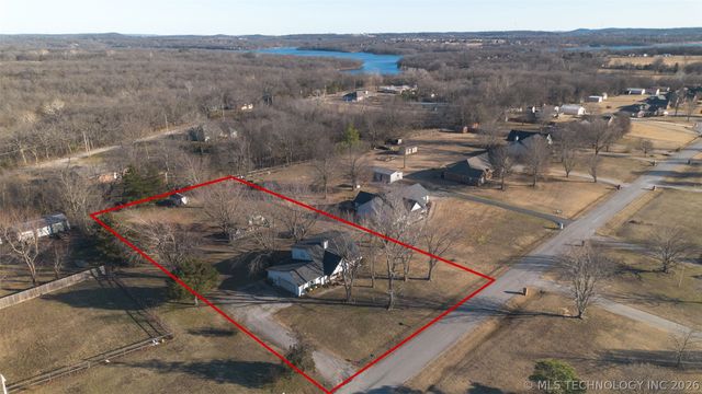 18047 S Quail Meadow Drive, Claremore, OK 74017