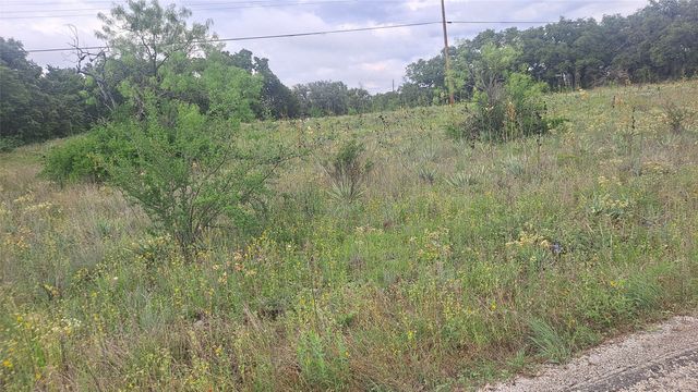 6958 Lovers Lane, Brownwood, TX 76801