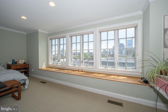 1832 FAIRMOUNT AVE, Philadelphia, PA 19130