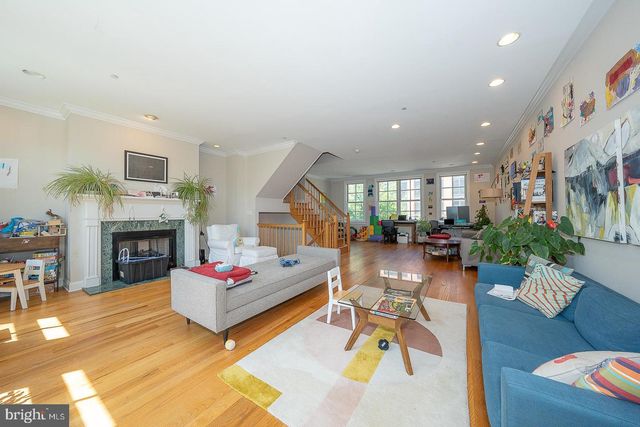1832 FAIRMOUNT AVE, Philadelphia, PA 19130