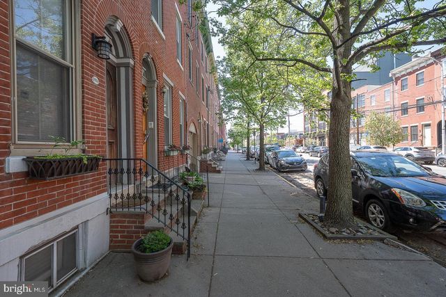 1832 FAIRMOUNT AVE, Philadelphia, PA 19130