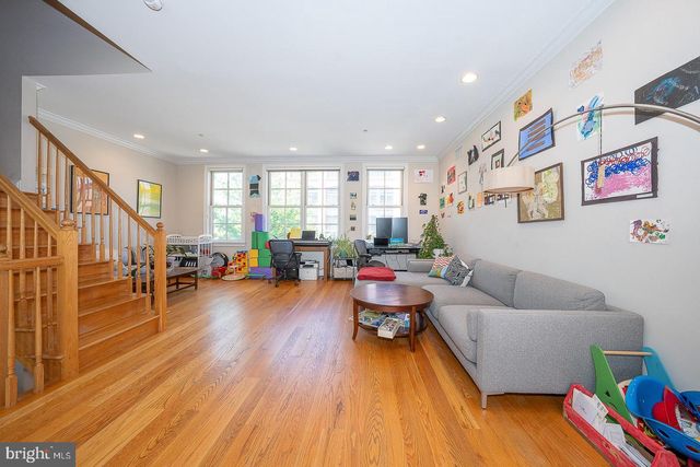 1832 FAIRMOUNT AVE, Philadelphia, PA 19130