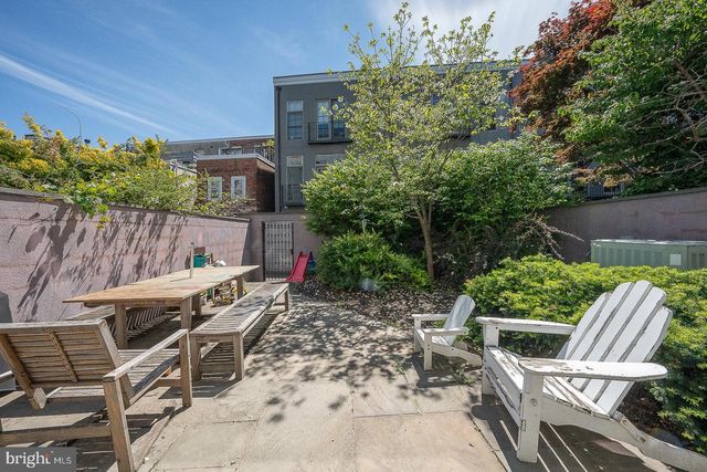 1832 FAIRMOUNT AVE, Philadelphia, PA 19130