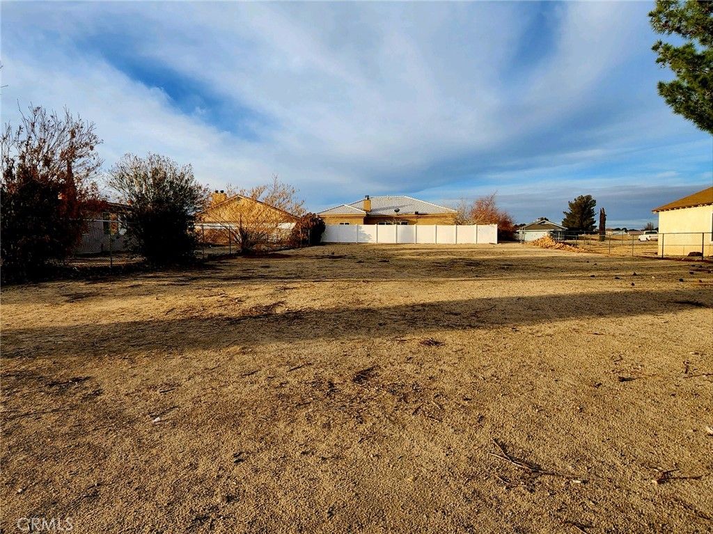 14762 Hartford, Helendale, CA 92342