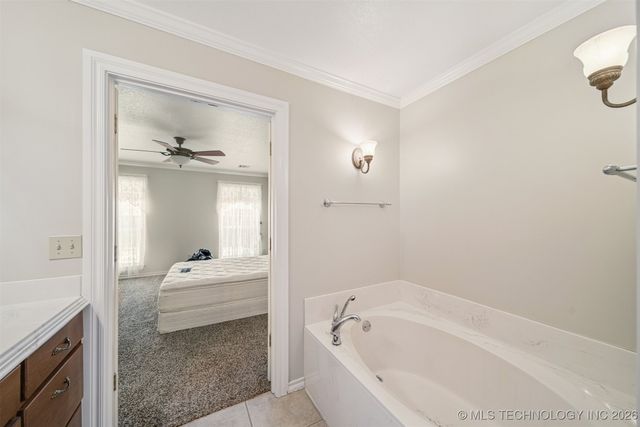 201 N Coo Y Yah Street, Pryor, OK 74361