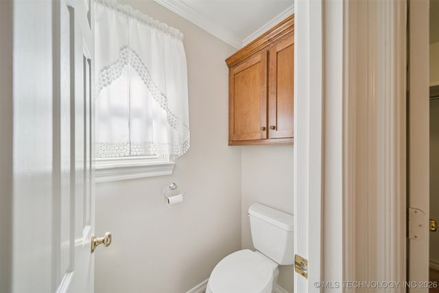 201 N Coo Y Yah Street, Pryor, OK 74361