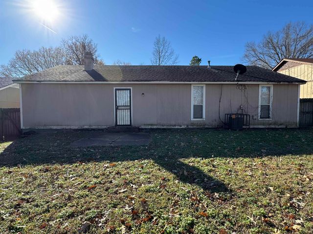 5692 BALLENMOOR DR, Memphis, TN 38141