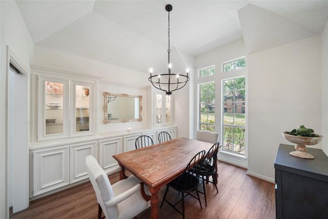 719 Somerset Street, Conroe, TX 77302