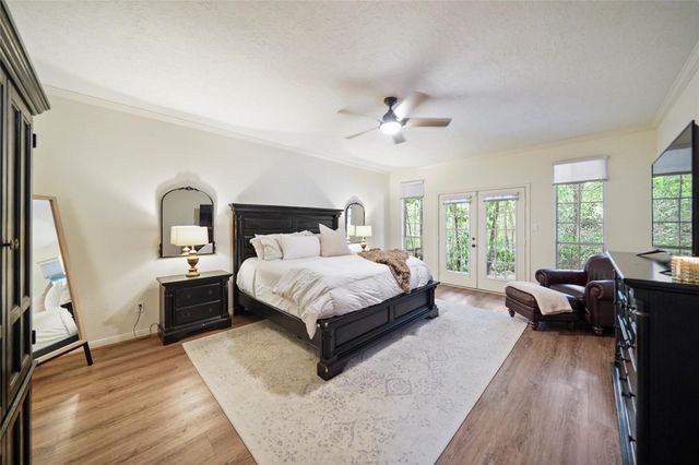 719 Somerset Street, Conroe, TX 77302