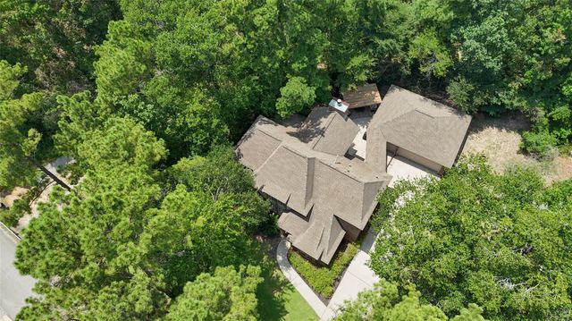 719 Somerset Street, Conroe, TX 77302