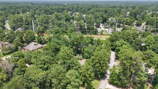 719 Somerset Street, Conroe, TX 77302