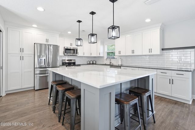 1810 OLIVE Court, Orange Park, FL 32073