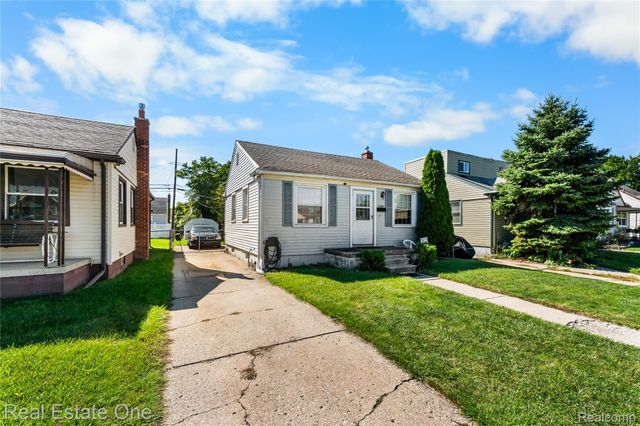 12937 Castle Street, Southgate, MI 48195