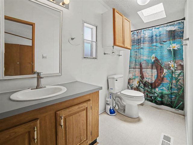 1904 N 48th Avenue, Mears, MI 49436