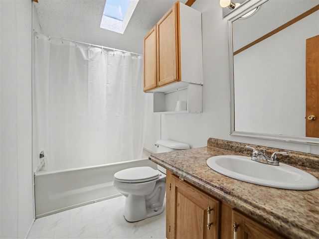 1904 N 48th Avenue, Mears, MI 49436