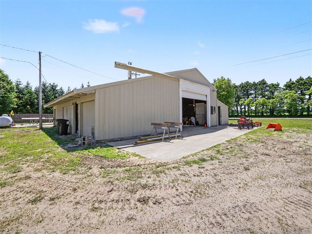 1904 N 48th Avenue, Mears, MI 49436