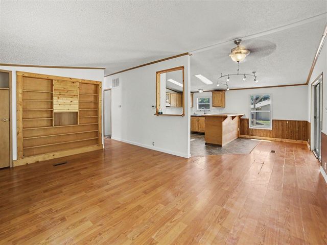 1904 N 48th Avenue, Mears, MI 49436
