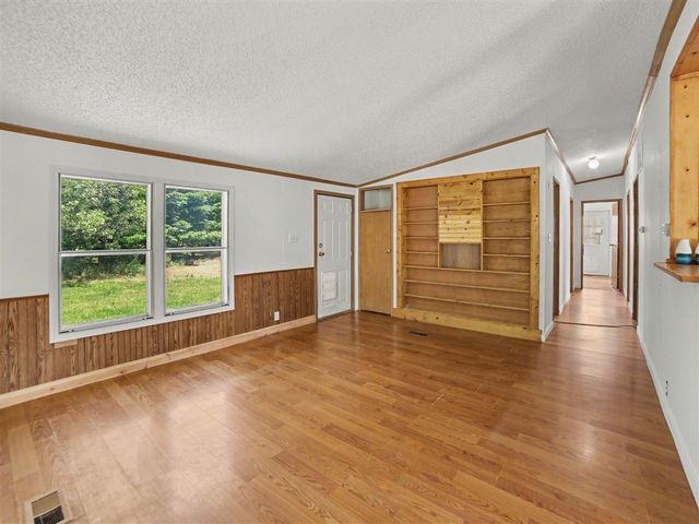 1904 N 48th Avenue, Mears, MI 49436