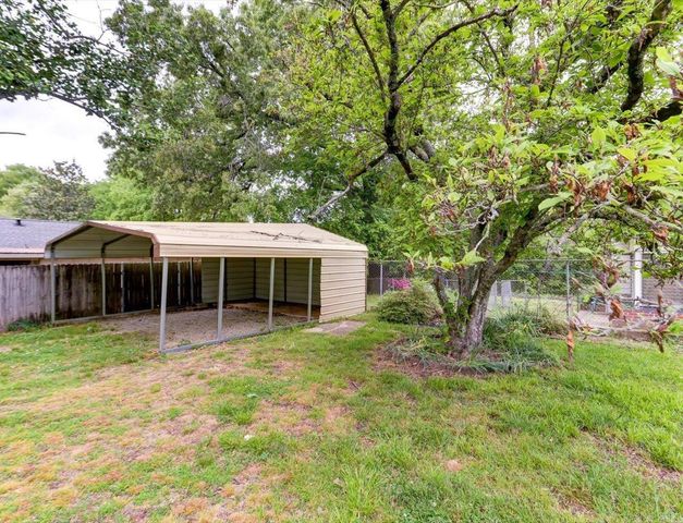 404 Crestwood Street, Hot Springs, AR 71913