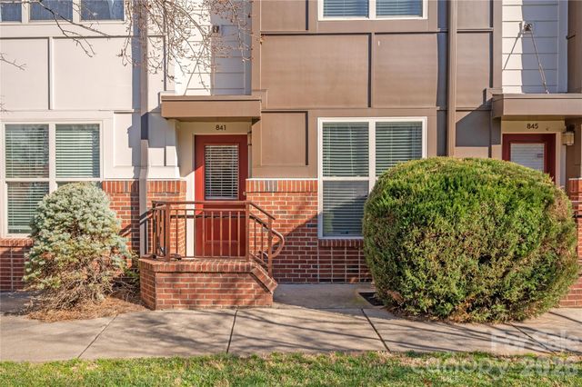 841 Seigle Point Drive, Charlotte, NC 28204