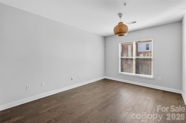 841 Seigle Point Drive, Charlotte, NC 28204