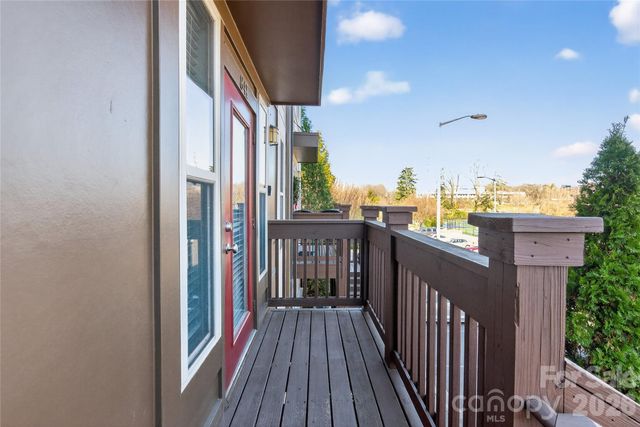 841 Seigle Point Drive, Charlotte, NC 28204