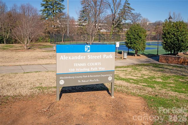 841 Seigle Point Drive, Charlotte, NC 28204