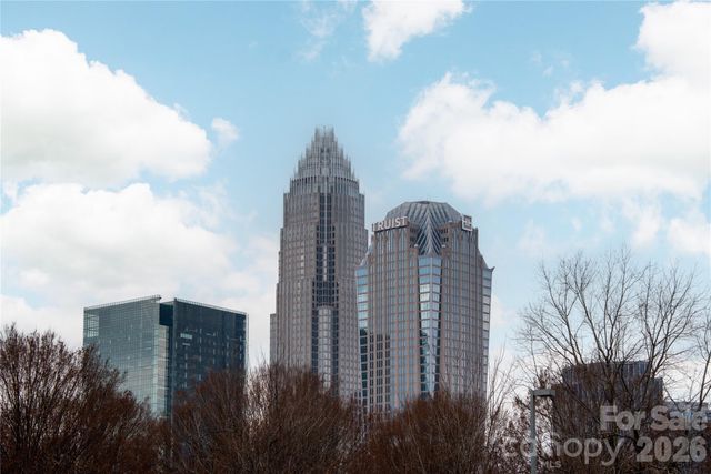 841 Seigle Point Drive, Charlotte, NC 28204