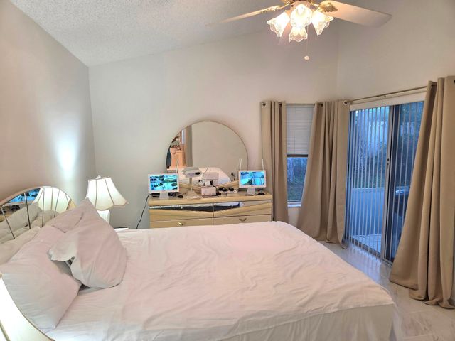 139 SARATOGA Boulevard E, Royal Palm Beach, FL 33411